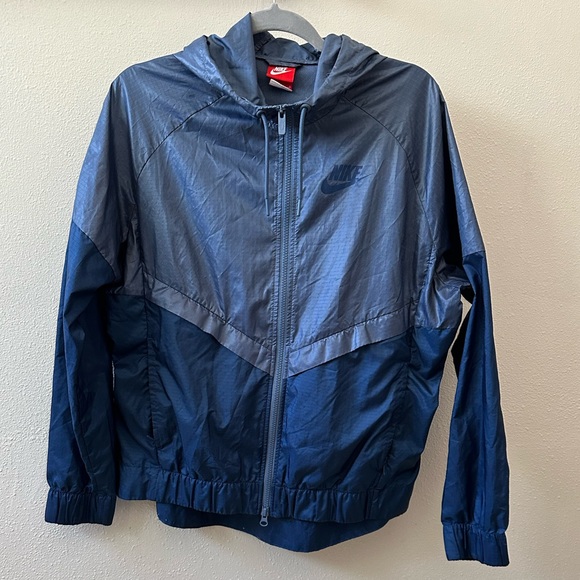 Nike Windbreaker jacket - Picture 5 of 6